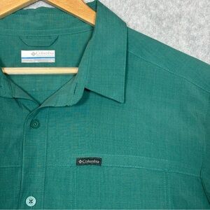 Columbia Short Sleeve Button Up Shirt-Teal Green-Men Size Large
